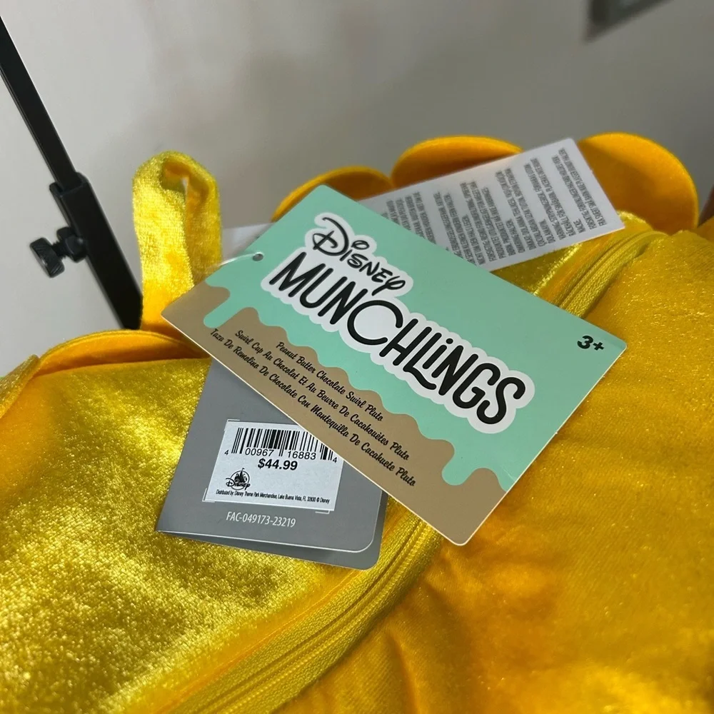 DISNEY munching, plush baby Pluto Backpack